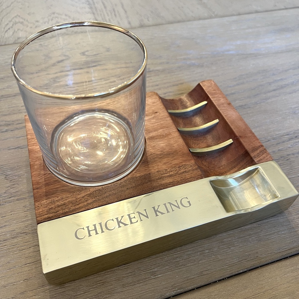 CIGAR & WHISKEY SET ENGRAVED “CHICKEN KING” Gift set for chicken enthusiast NWOT
